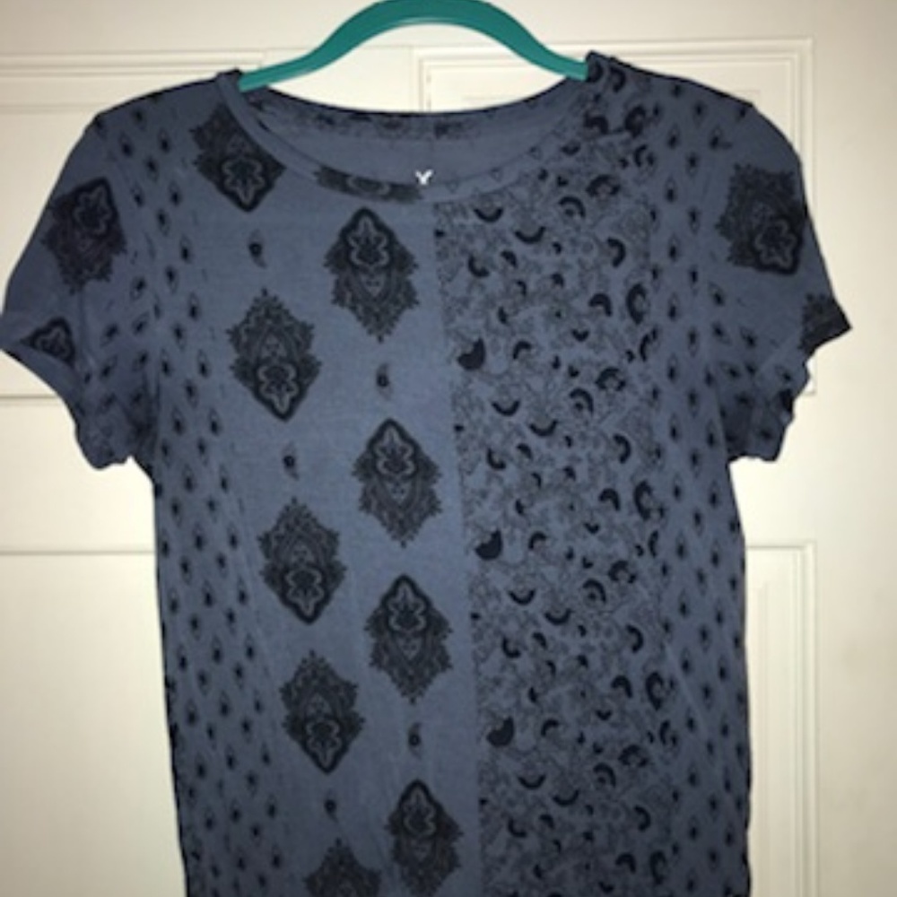 American Eagle Soft and Sexy Babydoll Tee Size: M